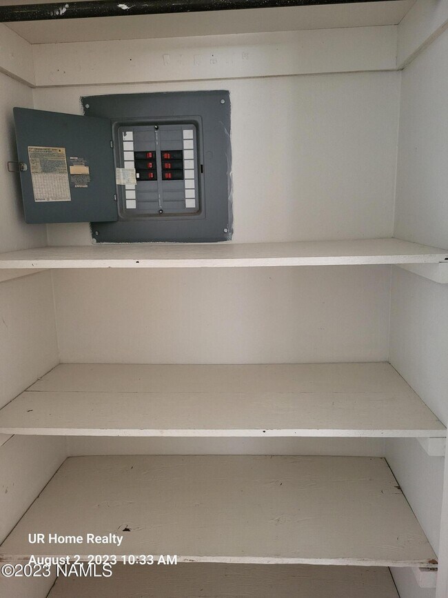 Foto del edificio - 1310 E 3rd St