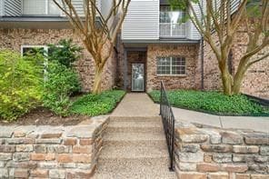 Building Photo - 2506 Wedglea Dr