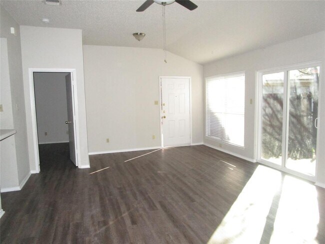 Building Photo - 4525 Riptide Ct