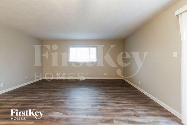 Building Photo - 3513 Monninger Dr