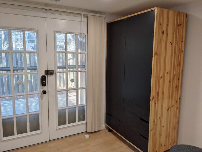 Foto del edificio - 5806 Bridgetown Ct