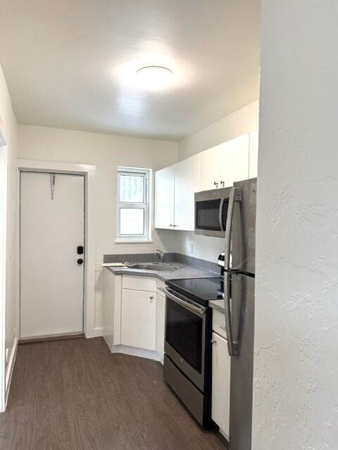 Building Photo - 715 2nd Ave S