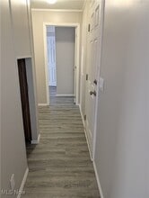 Building Photo - 100 Cedar Brook Dr