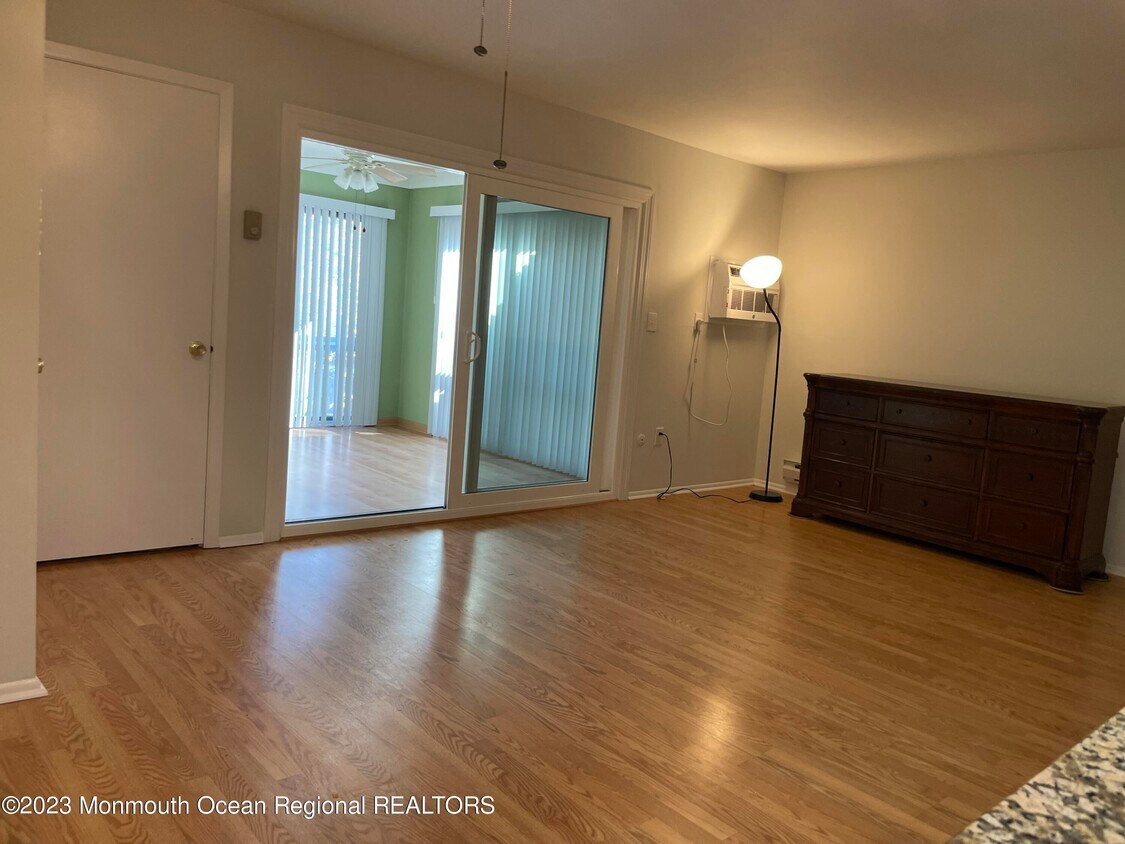 3 Medford Ct, Red Bank, NJ 07701 House Rental in Red Bank, NJ