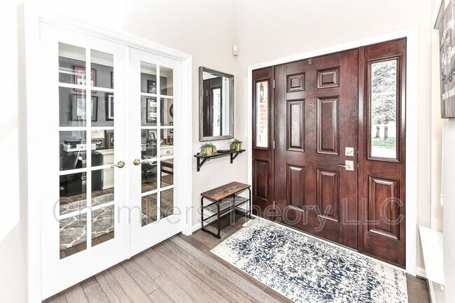 Foto del edificio - 2128 Haney Ln