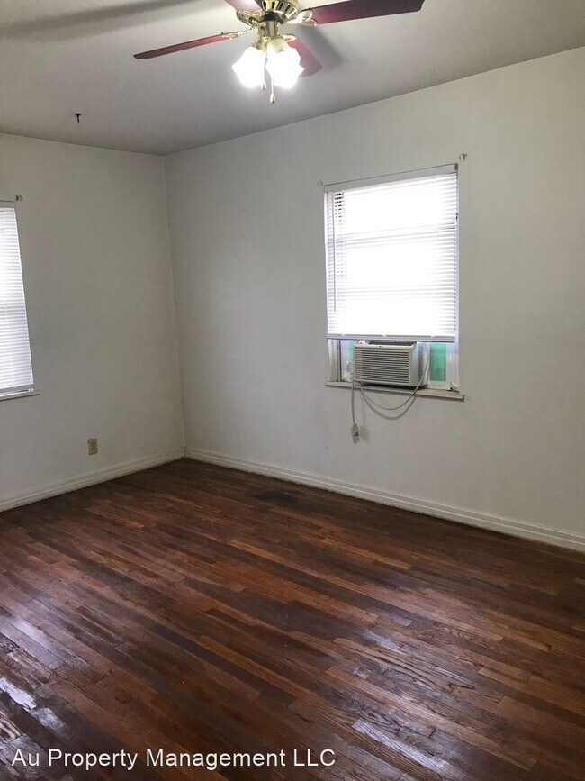 Building Photo - 3 br, 1 bath House - 4201 S VAN BUREN ST