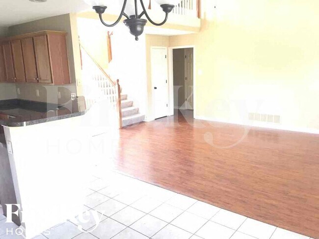 Foto del edificio - 6706 Einat Cove