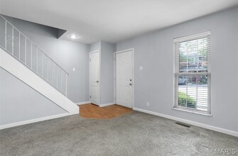 Building Photo - 1243 Clarkson Ct