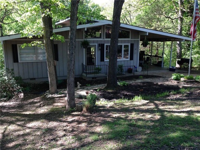 Building Photo - 12 Cobb Cir