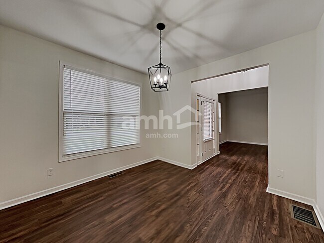 Building Photo - 1135 Blankets Creek Dr