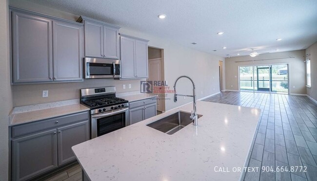 Foto del edificio - 3935 Bloomfield Ct