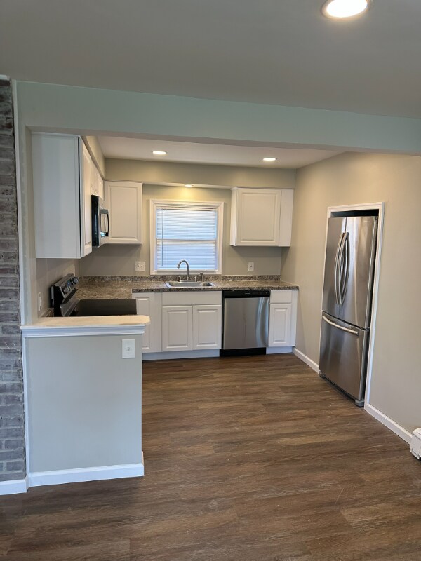 Building Photo - 43 Russett Ln