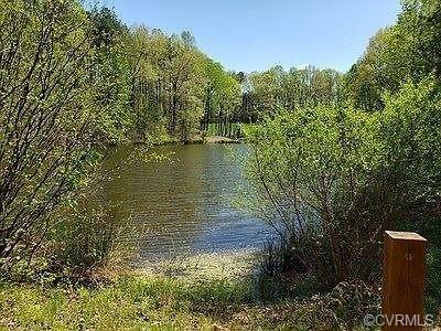 Foto del edificio - 296 Knotty Mill Ln