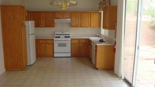 Building Photo - 10040 Peach Flower Ct