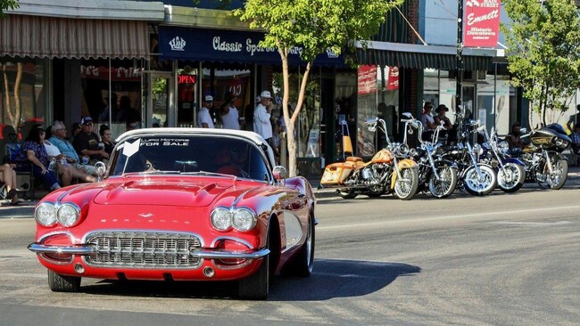 Building Photo - 639 N Moffatt Ave