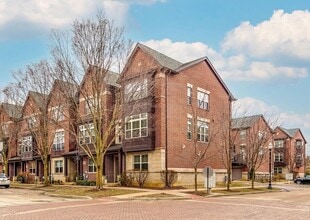 Building Photo - 726 Keystone Ln