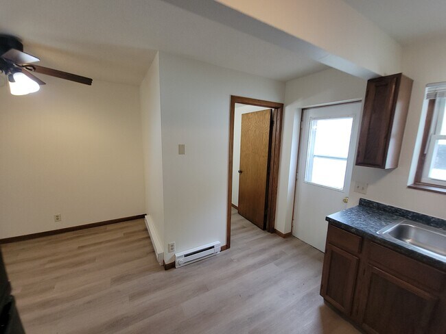 Foto del edificio - 234 Harvest Ln