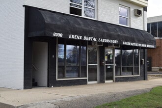 Building Photo - 8100 W Oakton St