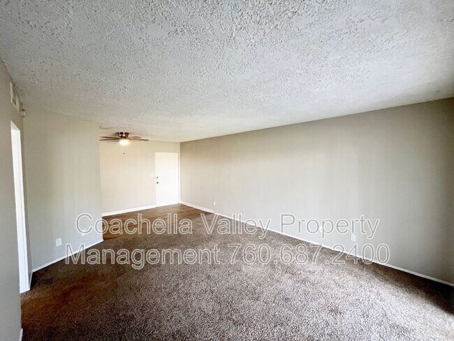Foto del edificio - 2580 E Tahquitz Canyon Way