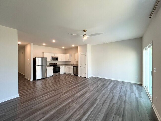 Foto del edificio - 2047 Trailside Dr