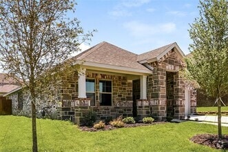 Building Photo - 364 Mohan Dr