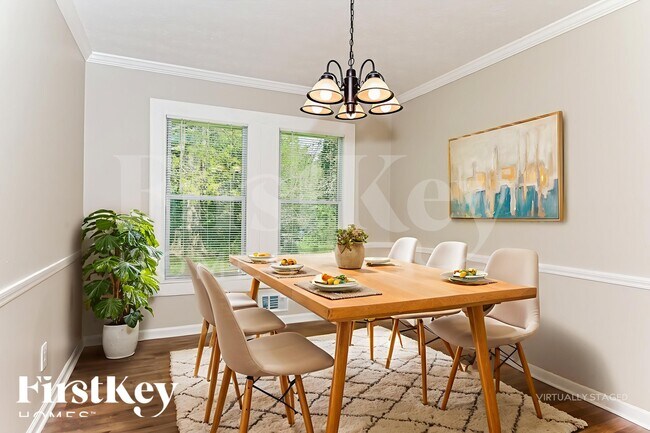 Foto del edificio - 2264 Country Club Dr SE