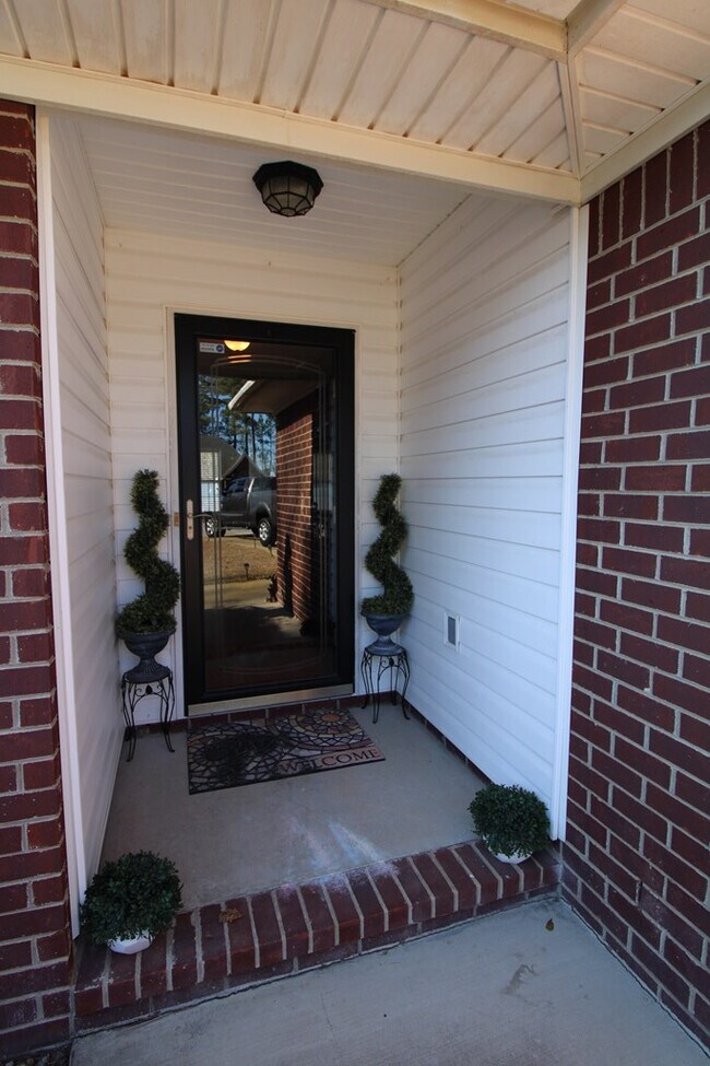 Foto del edificio - 280 Trillium Ln