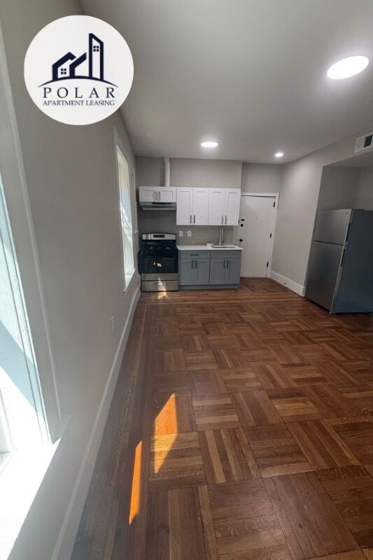 Foto principal - 515 W 7th St