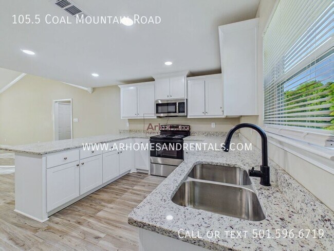 Foto del edificio - 105.5 Coal Mountain Rd