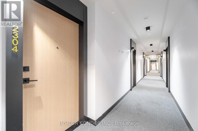 Building Photo - 36 Zorra St