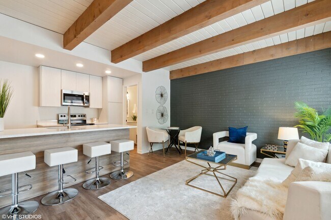 Foto del edificio - Park Townhomes of Highland Park