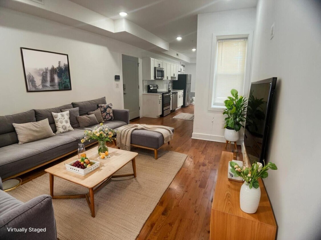 Foto principal - 3035 W Diamond St