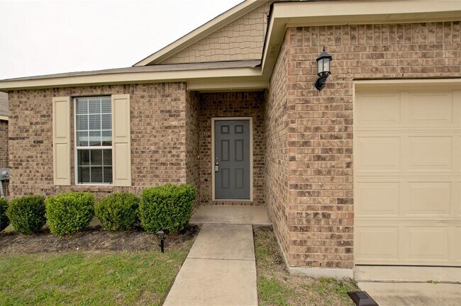 Building Photo - 141 Marcheeta Way