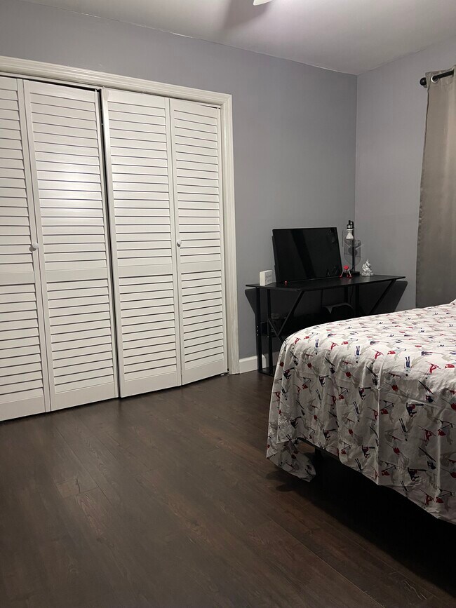 Foto del edificio - 7 Edwards Rd