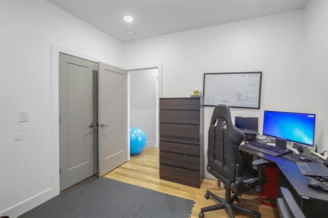 Foto del edificio - 382 7th St