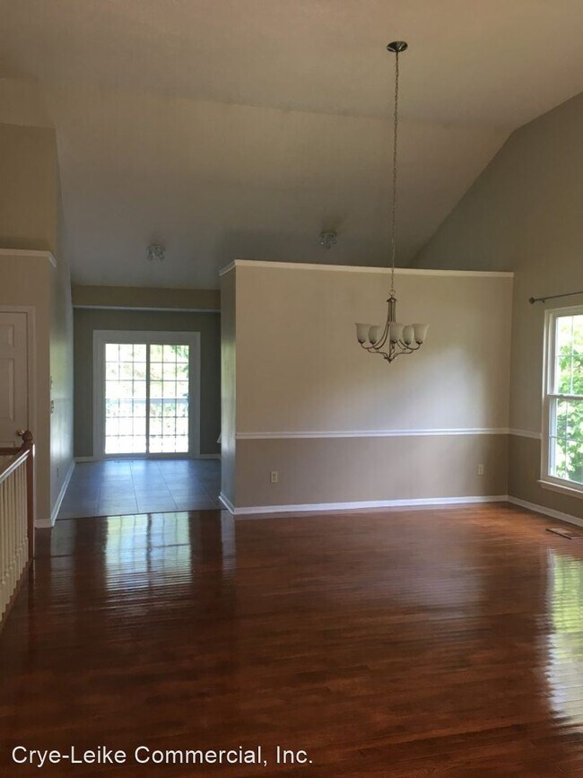 Building Photo - 4 br, 3 bath House - 4512 Raccoon Trail