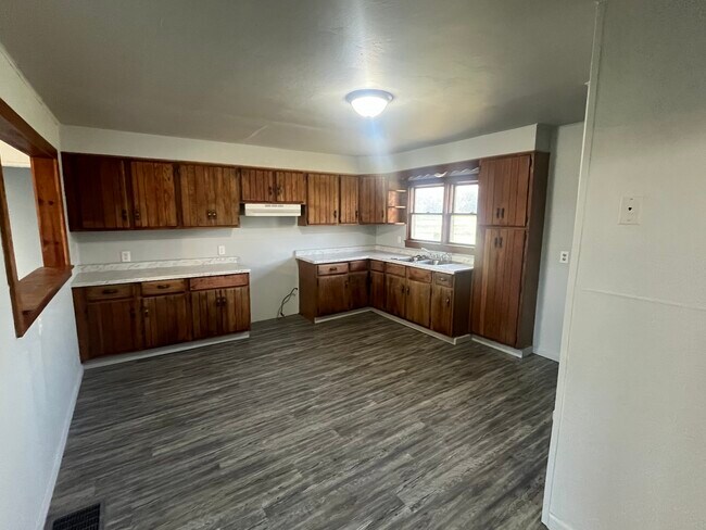 Foto del edificio - 12925 E 2100 N Rd