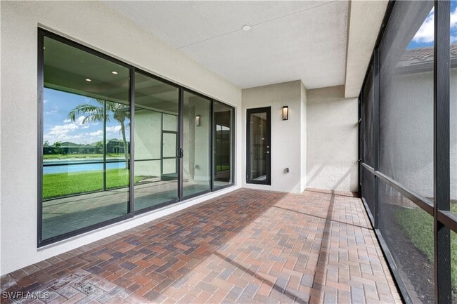 Building Photo - 4528 Azalea Dr