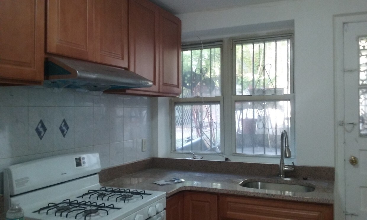 1025 Avenue Y, Brooklyn, NY 11235 Rentals in Brooklyn at 1025 Avenue Y