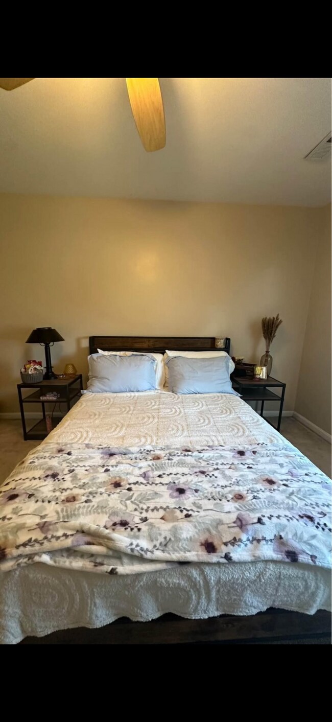 Foto del edificio - 11406 Enchanted Woods Way