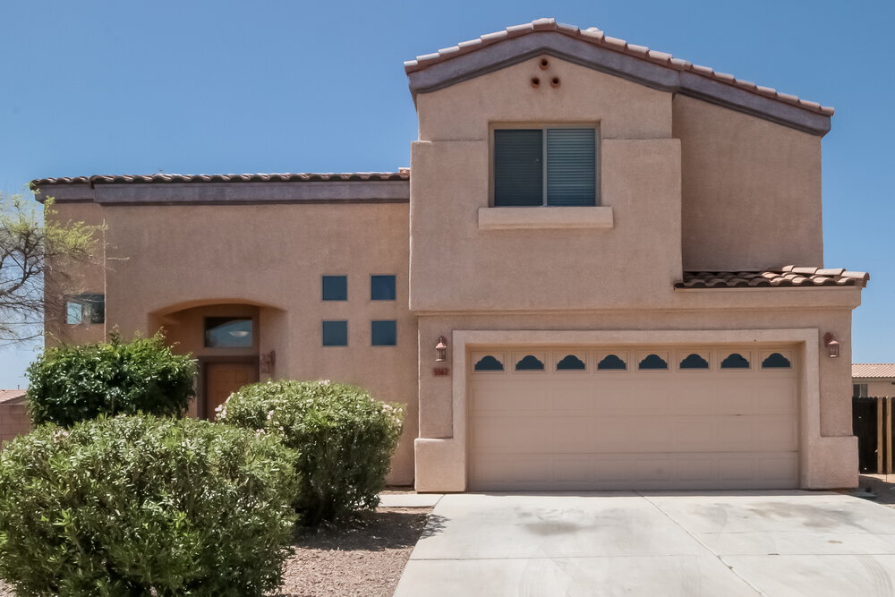 Primary Photo - 5562 S Lemon Tree Dr