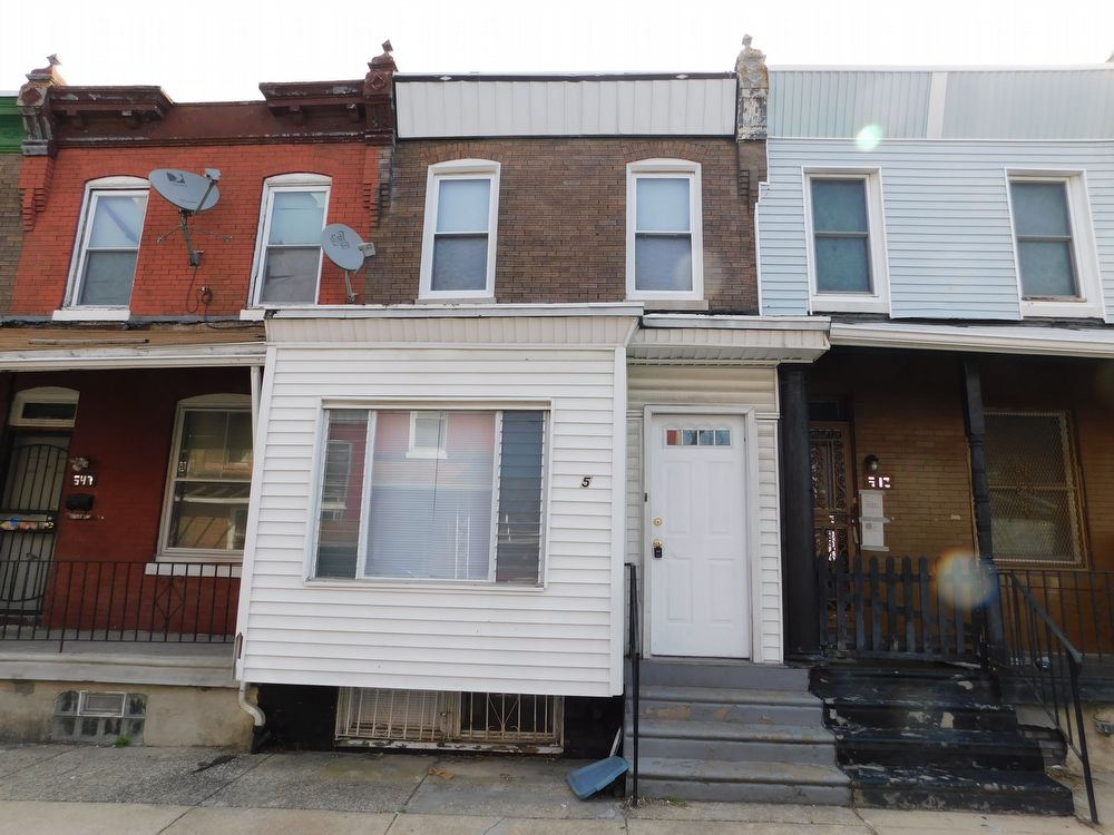 Primary Photo - 545 N Paxon St