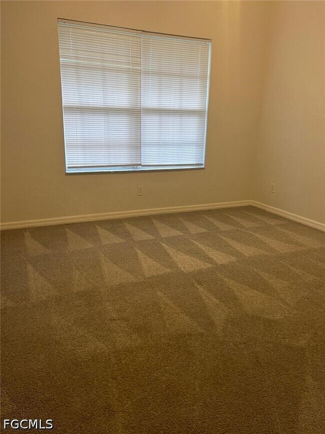 Foto del edificio - 8358 Bernwood Cove Loop