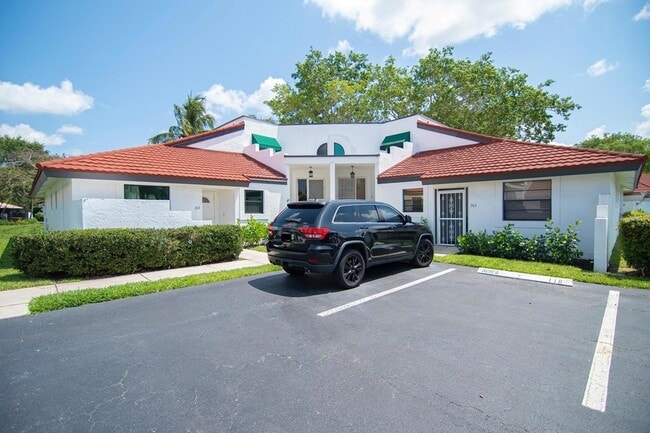 Foto del edificio - 369 NW 36th Ave