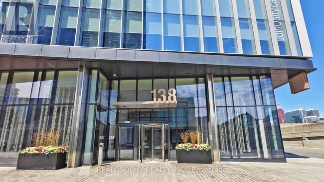 Building Photo - 138 Downes St