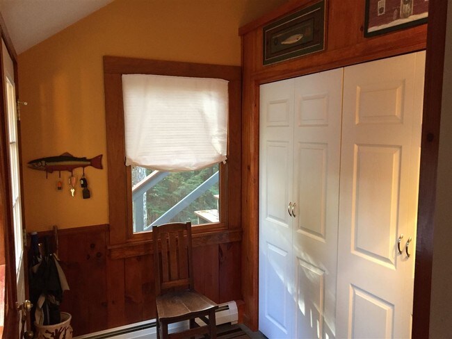 Building Photo - 33 Beech Tree Ln