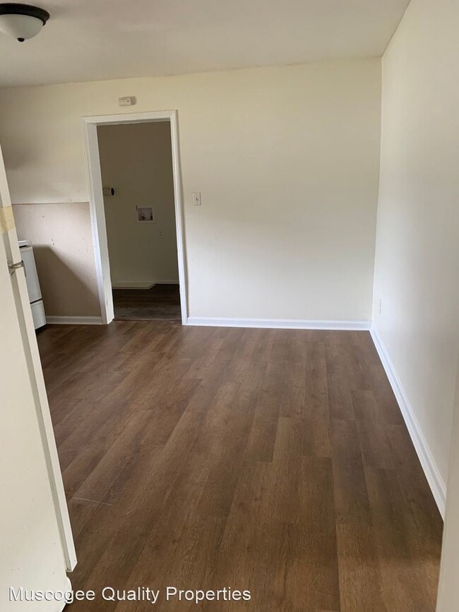 Building Photo - 2 br, 1 bath House - 5614 Lorenzo Rd