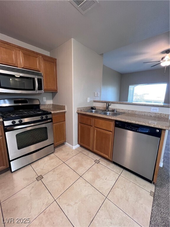 Foto principal - 7701 W Robindale Rd