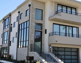 Building Photo - 116 W Channel Islands Blvd