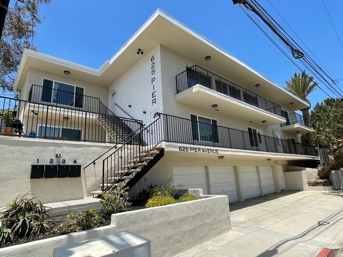 Primary Photo - 625 Pier Ave